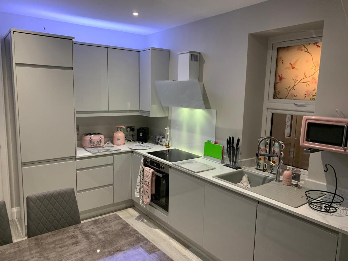 Seaview Aurora House - Central Luxury Apartment Warrenpoint Kültér fotó